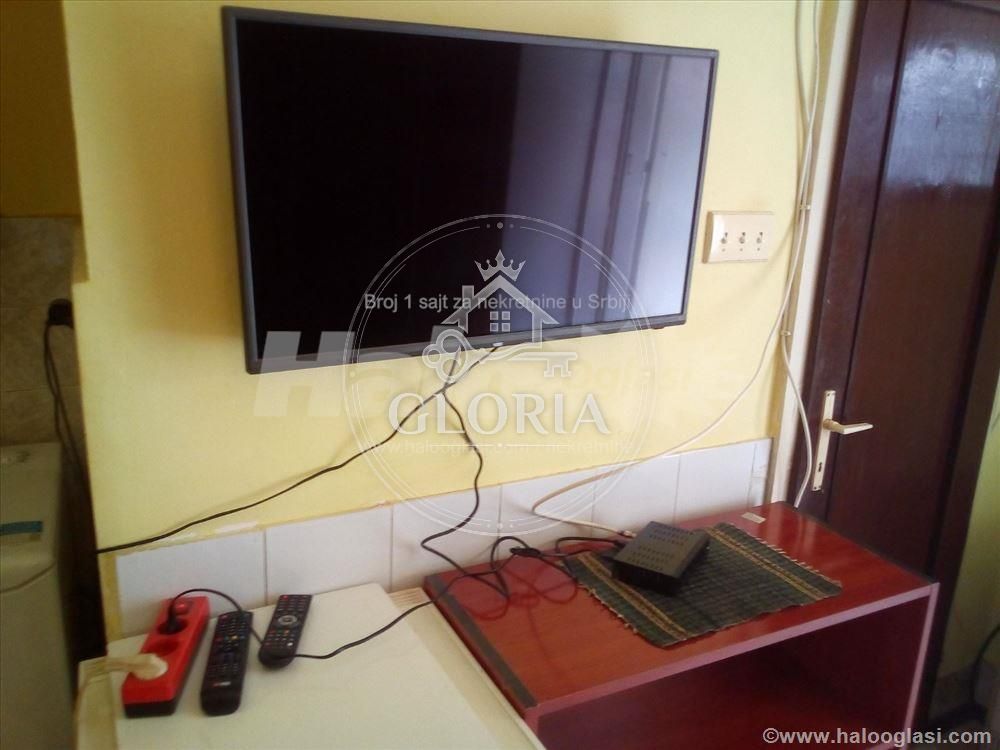 Однокомнатная квартира, 18 м², Центр, Старый город, фото 4