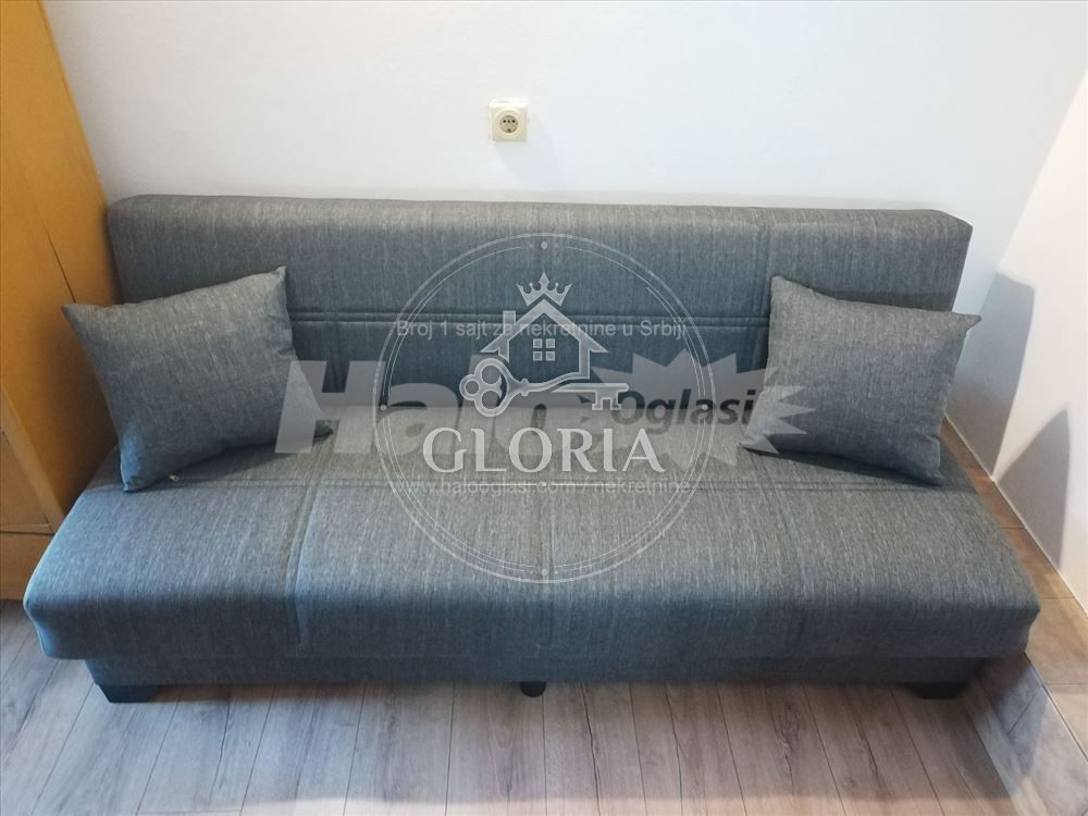 Однокомнатная квартира, 18 м², Центр, Старый город, фото 9