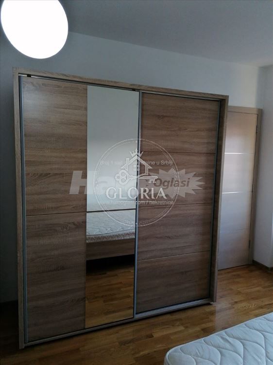 Двухкомнатная квартира, 56 м², Центр, Градска локация, фото 6