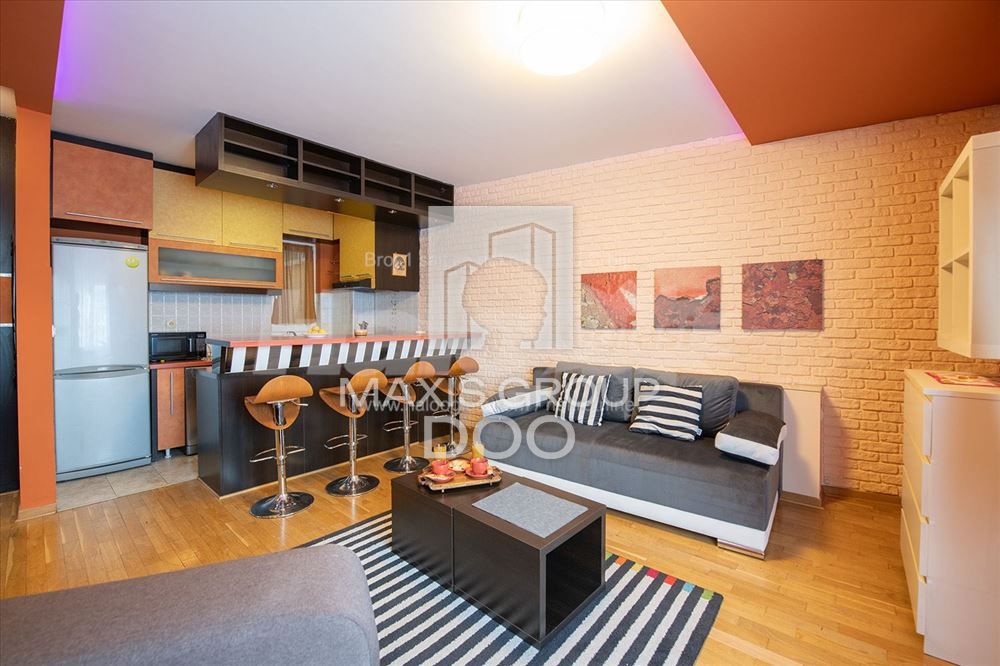 2-room apartment, 51 m², Južni bulevar, Vračar