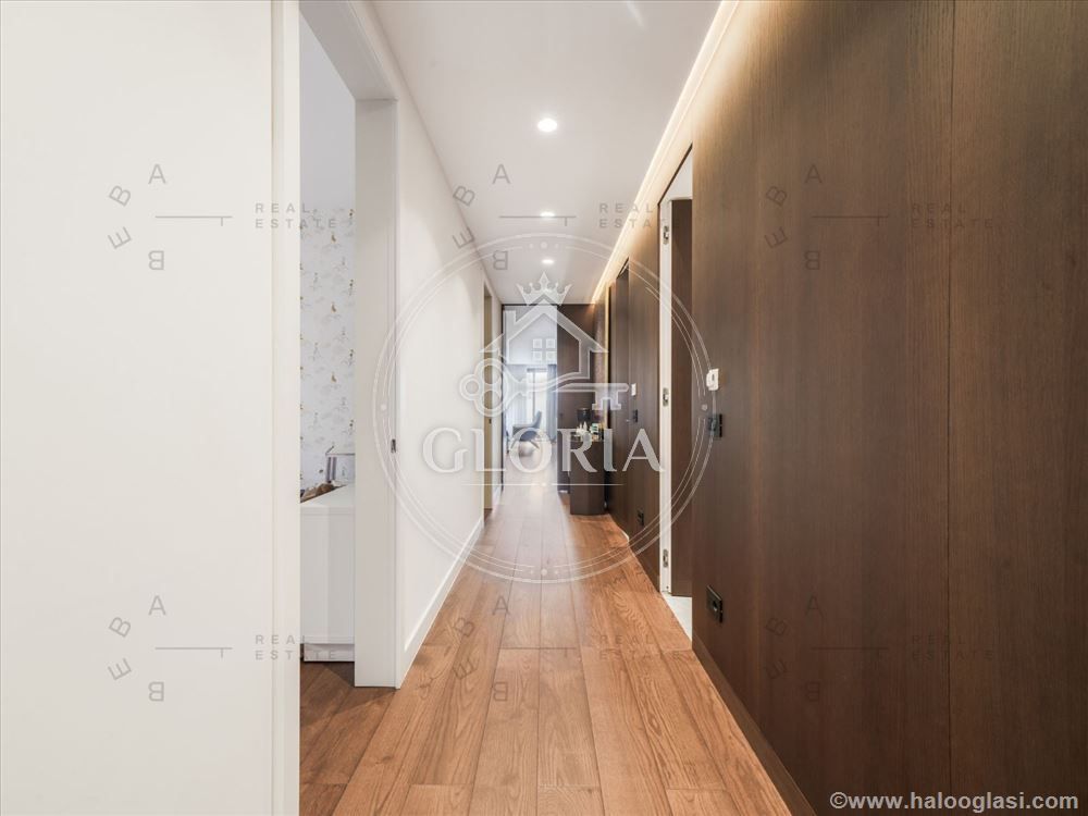 Четырёхкомнатная квартира, 134 м², Храм светог Саве, Врачар, фото 13