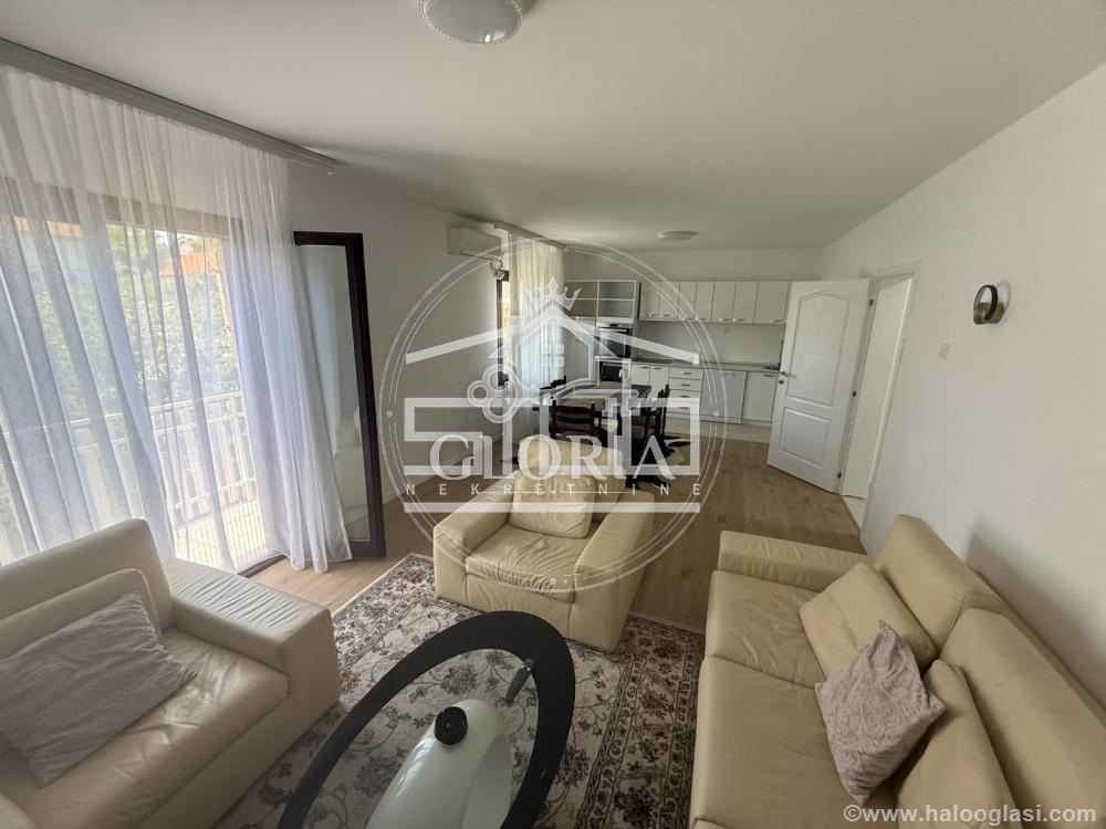 Трёхкомнатная квартира, 100 м², Железник -, Чукарица, фото 2