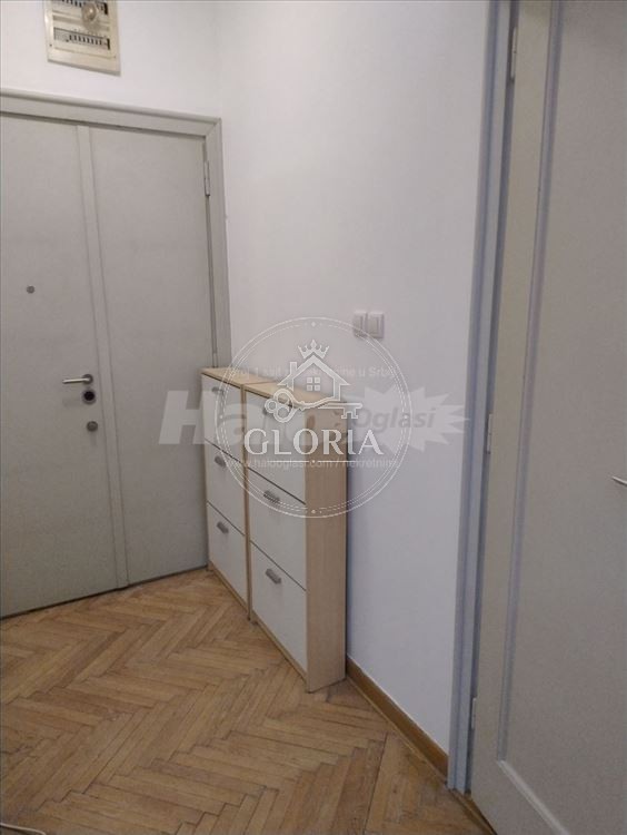 Четырёхкомнатная квартира, 100 м², Цара Душана, Старый город, фото 9