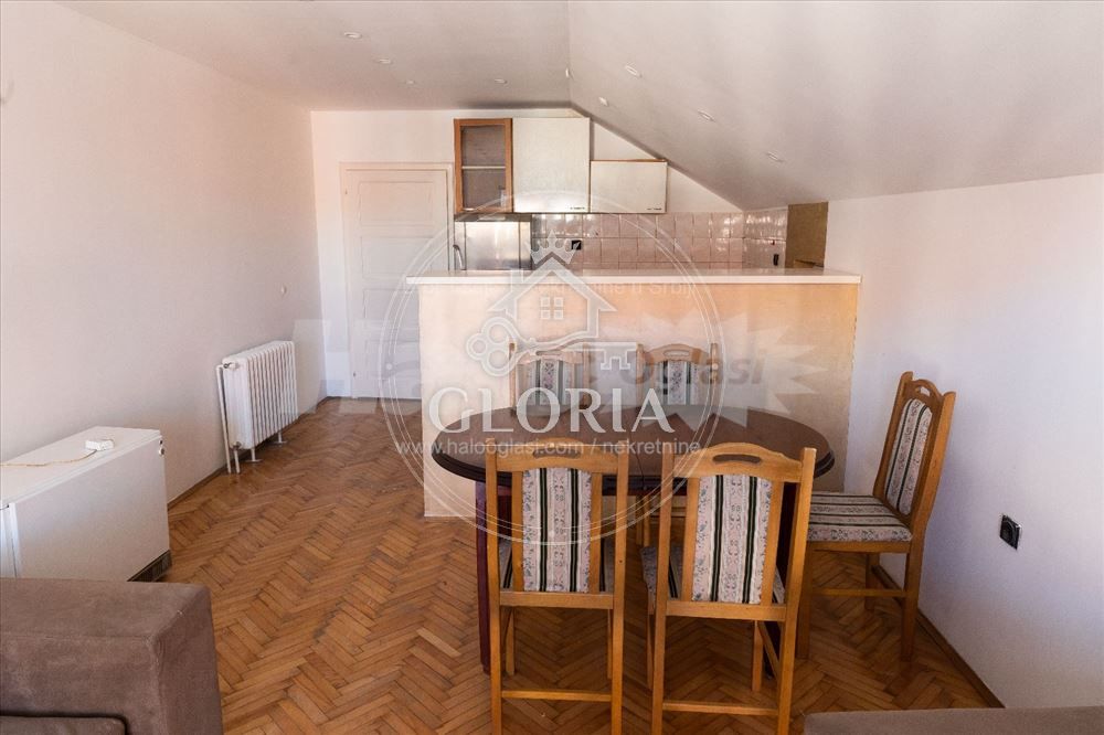 Двухкомнатная квартира, 110 м², Борча, Палилула, фото 2