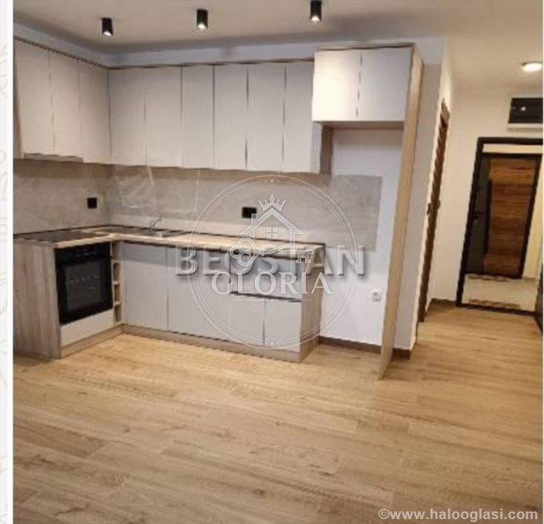 2,5-комнатная квартира, 61 м², Сурчин (mesto), Сурчин, фото 3