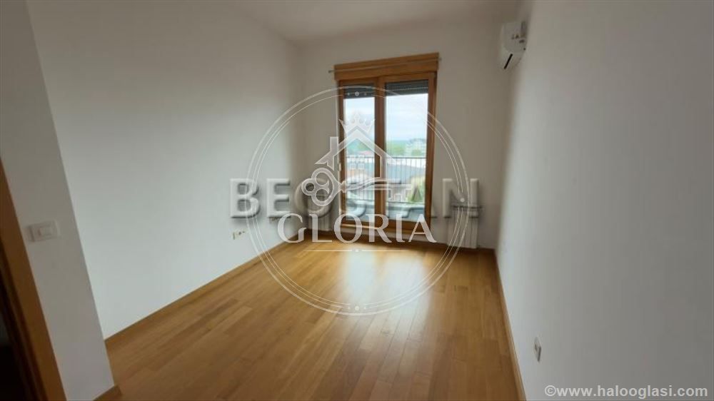 Четырёхкомнатная квартира, 102 м², Земунске капие, Земун, фото 6