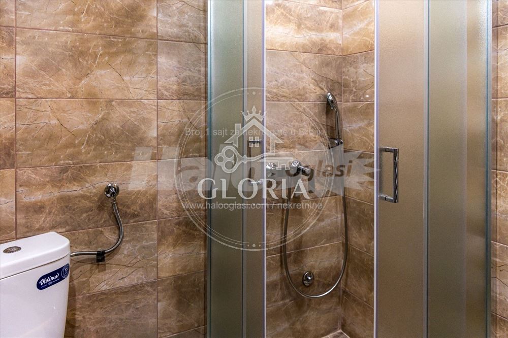 Двухкомнатная квартира, 34 м², Центр, Градска локация, фото 6