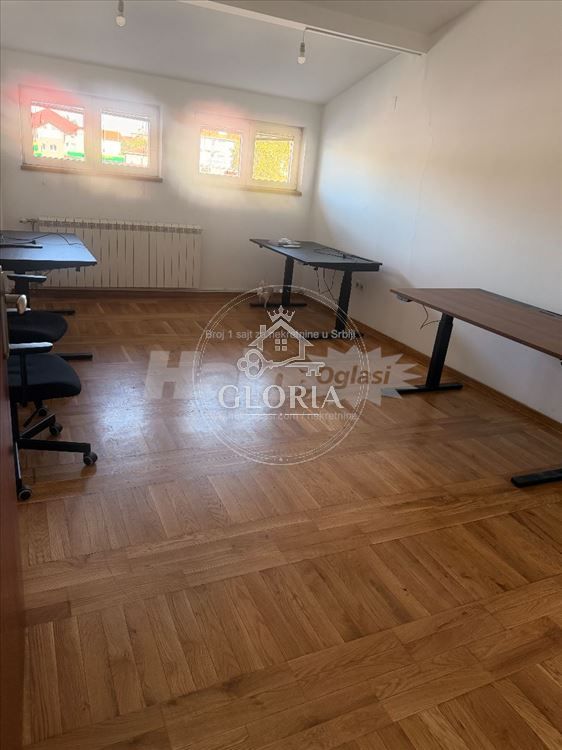 Трёхкомнатная квартира, 100 м², Алтина, Земун, фото 5