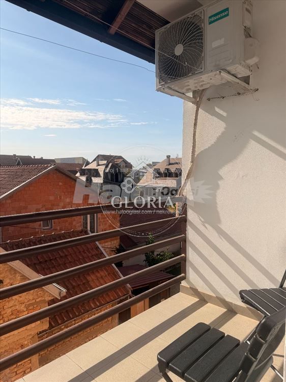 Трёхкомнатная квартира, 100 м², Алтина, Земун, фото 9
