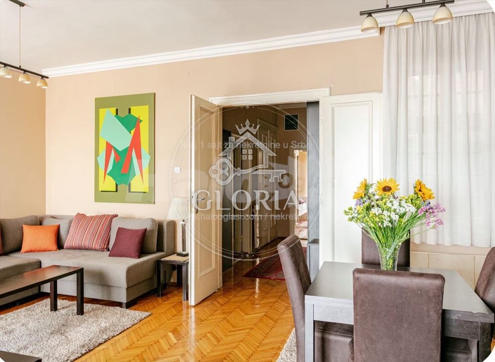 Трёхкомнатная квартира, 80 м², Зелени венац, Старый город, фото 5