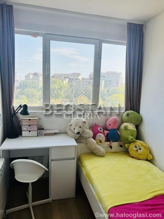 Трёхкомнатная квартира, 65 м², Блок 23, Новый Белград, фото 10