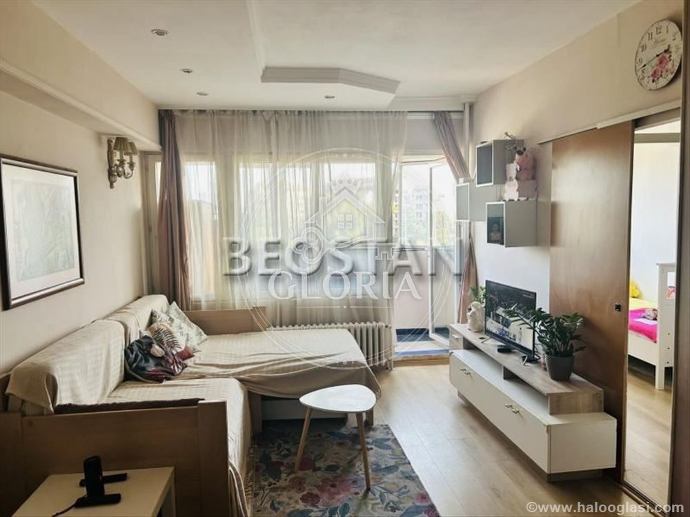 Трёхкомнатная квартира, 65 м², Блок 23, Новый Белград, фото 3
