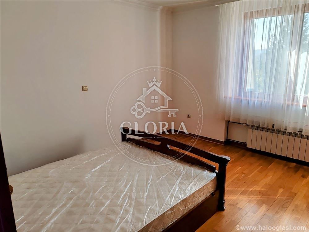 Трёхкомнатная квартира, 135 м², Сеняк, Савски-Венац, фото 14