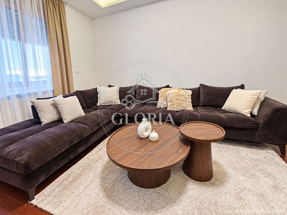 Трёхкомнатная квартира, 66 м², Блок 67a (A blok), Новый Белград