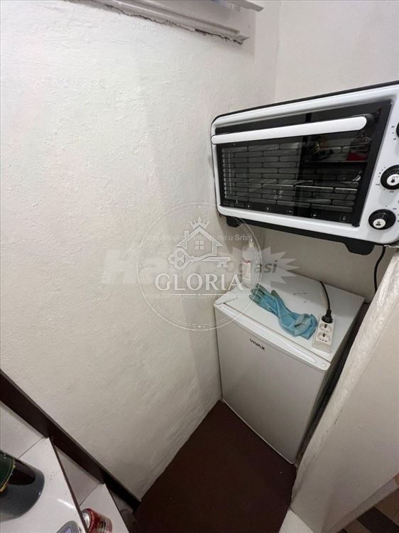 Двухкомнатная квартира, 40 м², Пивара, Градска локация, фото 11