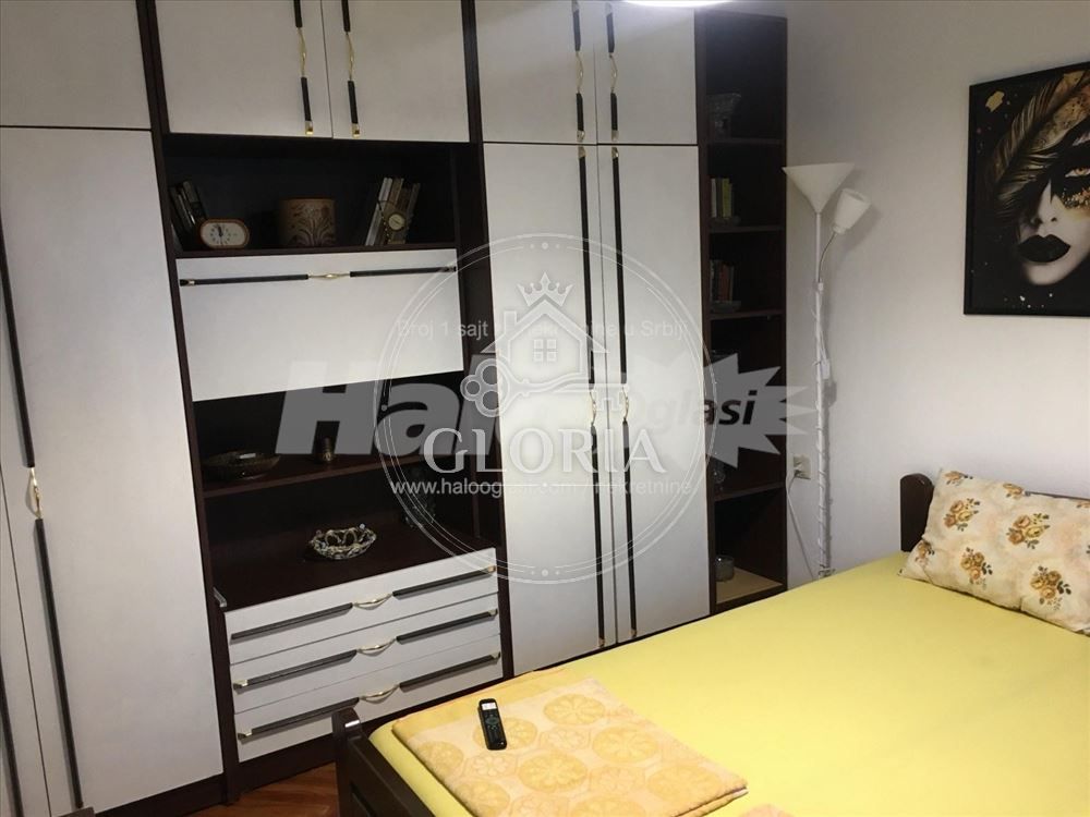 Двухкомнатная квартира, 40 м², Пивара, Градска локация, фото 5