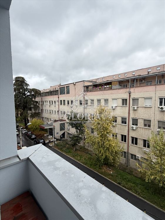 1,5-комнатная квартира, 38 м², Градска болница, Звездара, фото 11