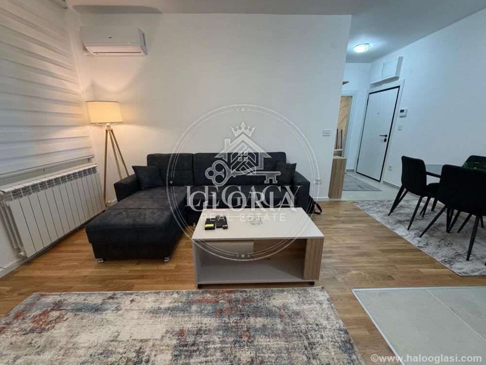2,5-комнатная квартира, 55.4 м², Джерам пияца, Звездара