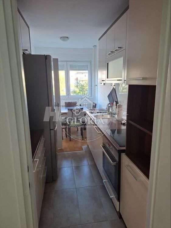 Трёхкомнатная квартира, 70 м², Стари Меркатор, Новый Белград, фото 4