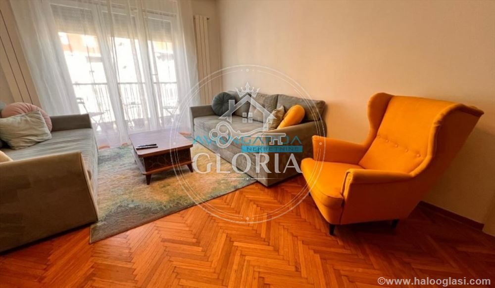 Трёхкомнатная квартира, 65 м², Центр, Палилула
