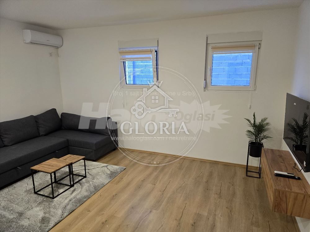 Однокомнатная квартира, 30 м², Алтина, Земун, фото 15