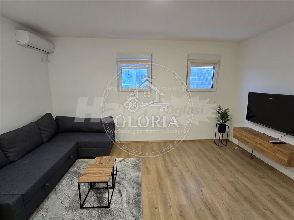 Однокомнатная квартира, 30 м², Алтина, Земун, фото 9