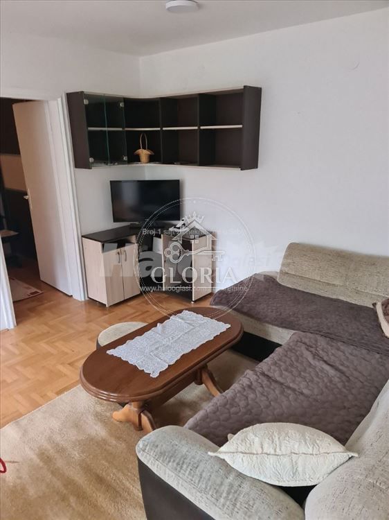 Двухкомнатная квартира, 50 м², Филмски град, Чукарица