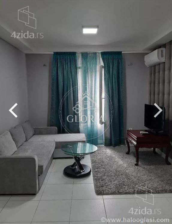 Двухкомнатная квартира, 45 м², Калвария, Земун
