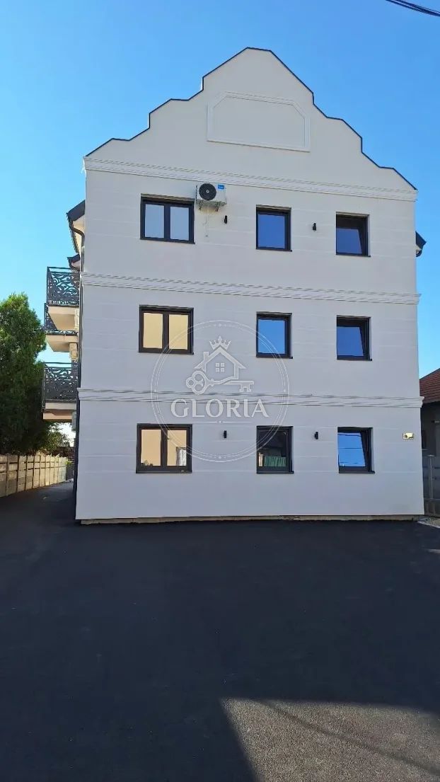 Двухкомнатная квартира, 55 м², Сурчин