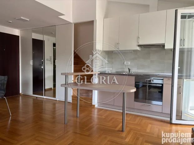 2,5-комнатная квартира, 58 м², Звездара