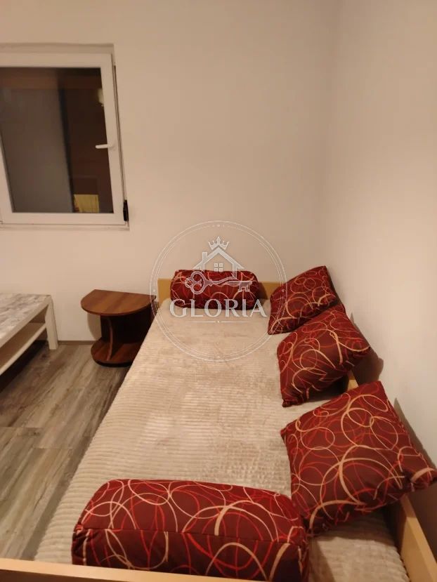 Двухкомнатная квартира, 40 м², Звездара, фото 3