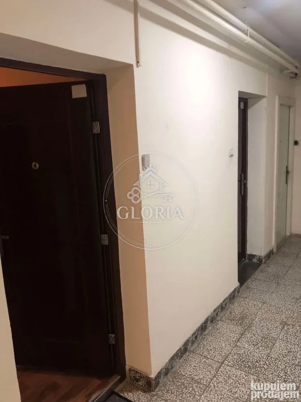 5-комнатная квартира, 104 м², Медакович 2, Вождовац