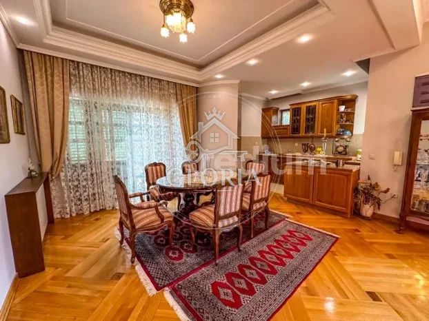 Дом, 580 м², Младеновац (mesto), Младеновац, фото 12