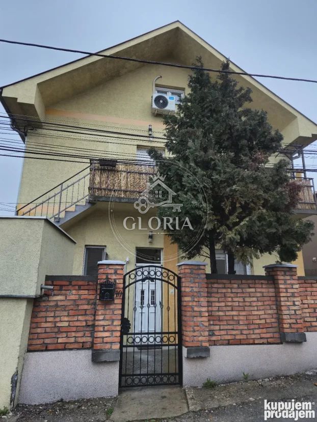 Дом, 167 м², Мали Мокри Луг, Звездара