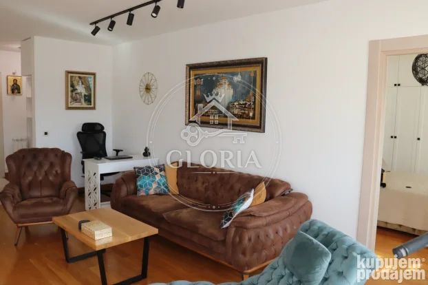 Четырёхкомнатная квартира, 103 м², Йове Илича, Вождовац, фото 5