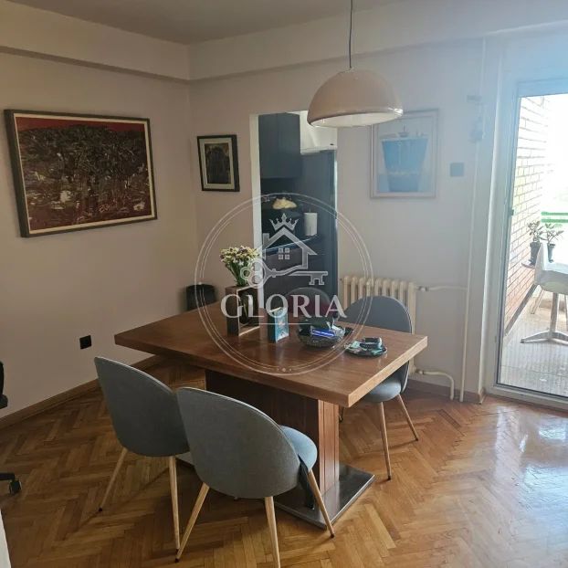 3,5-комнатная квартира, 86 м², Чукарица, фото 2