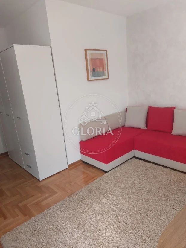 Студия, 24 м², Алтина, Земун, фото 10