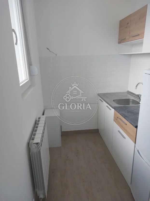 Студия, 24 м², Алтина, Земун, фото 7