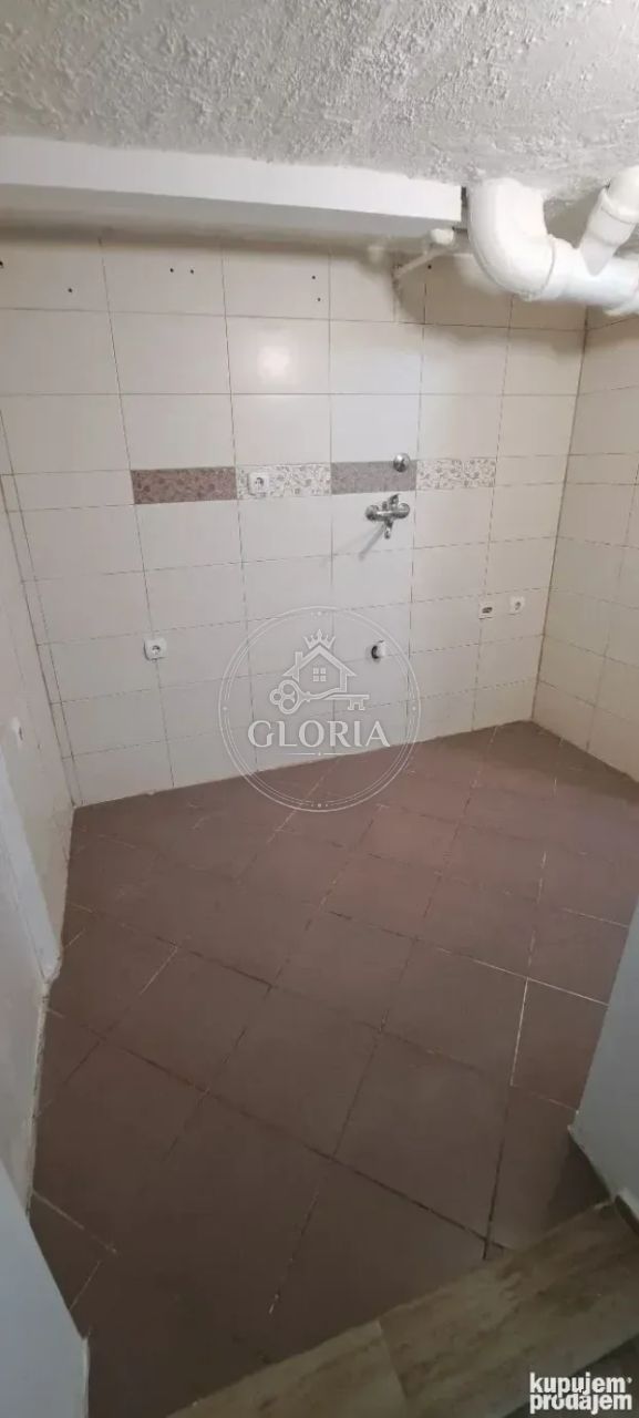 Студия, 40 м², Земун поле, Земун, фото 15