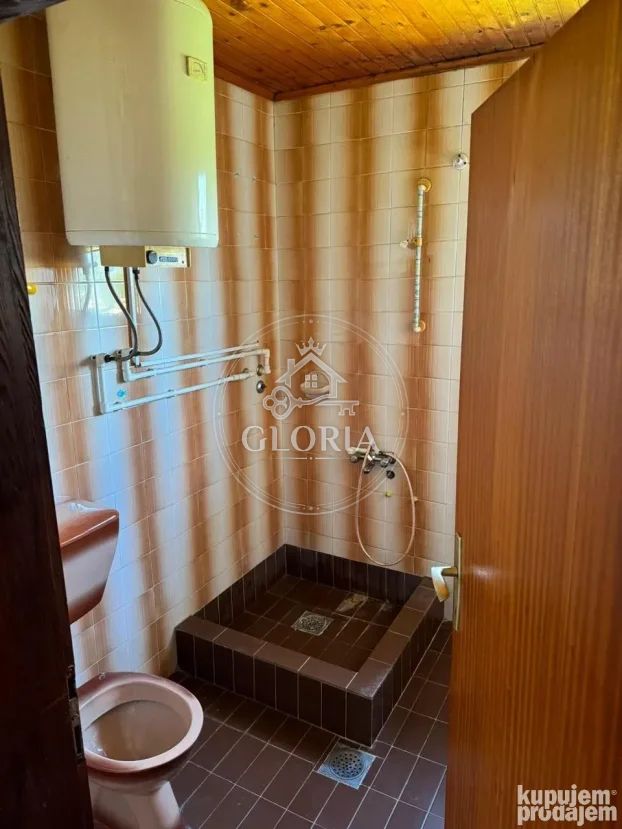 Дом, 423 м², Мала Врбица, Младеновац, фото 14