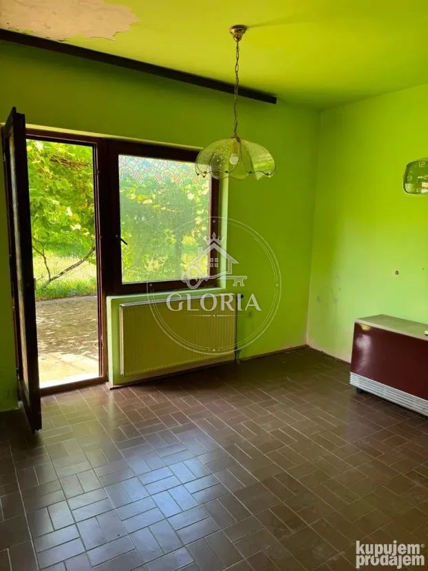 Дом, 423 м², Мала Врбица, Младеновац, фото 2