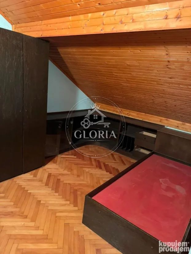 Дом, 423 м², Мала Врбица, Младеновац, фото 8