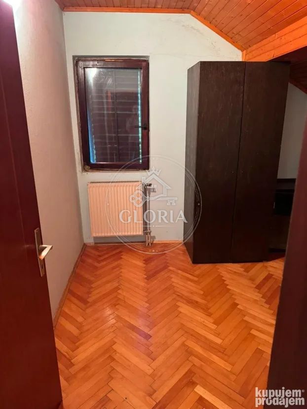 Дом, 423 м², Мала Врбица, Младеновац, фото 9