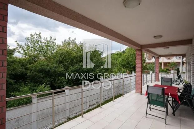 House, 492 m², Rakovica, photo 10
