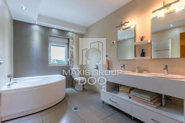 House, 492 m², Rakovica, photo 11