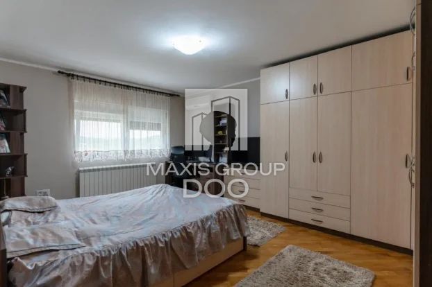 House, 492 m², Rakovica, photo 12