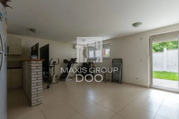 House, 492 m², Rakovica, photo 15
