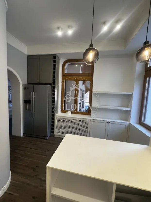 Дом, 320 м², © ОпенСтреетМап цонтрибуторс, Савски-Венац, фото 7