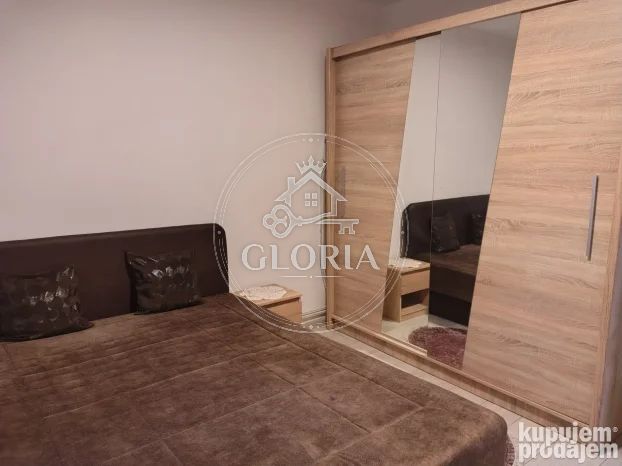 Трёхкомнатная квартира, 80 м², Палилула, фото 7