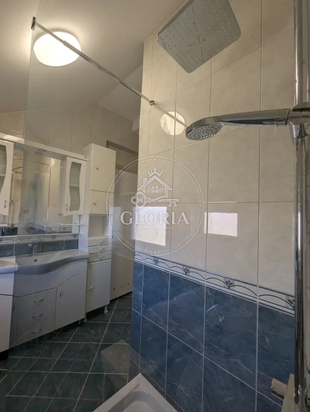 Четырёхкомнатная квартира, 95 м², Сурчин, фото 9